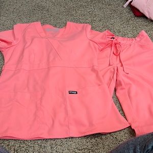 Grey’s Anatomy by Barco small scrub set